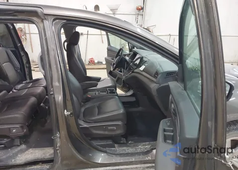 2018 Honda Odyssey Ex-L z USA, uszkodzony, nr VIN 5FNRL6H77JB088924